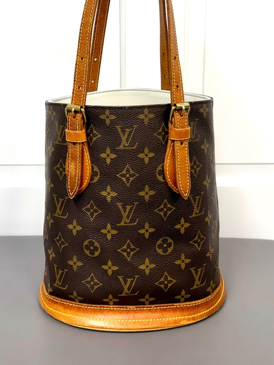 Louis Vuitton Handbags - Louis Vuitton Bucket Bag PM Monogram Canvas New Lining